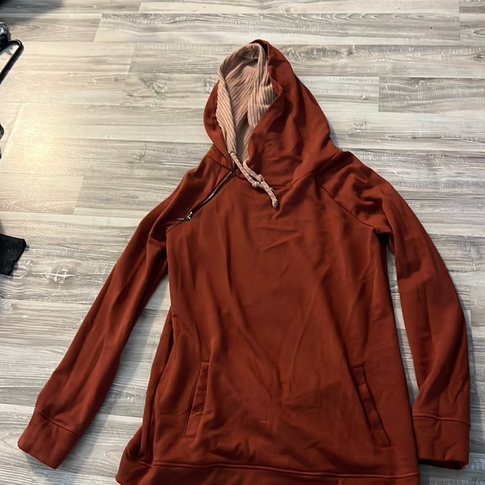 The most comfy hoodie for any occasion.